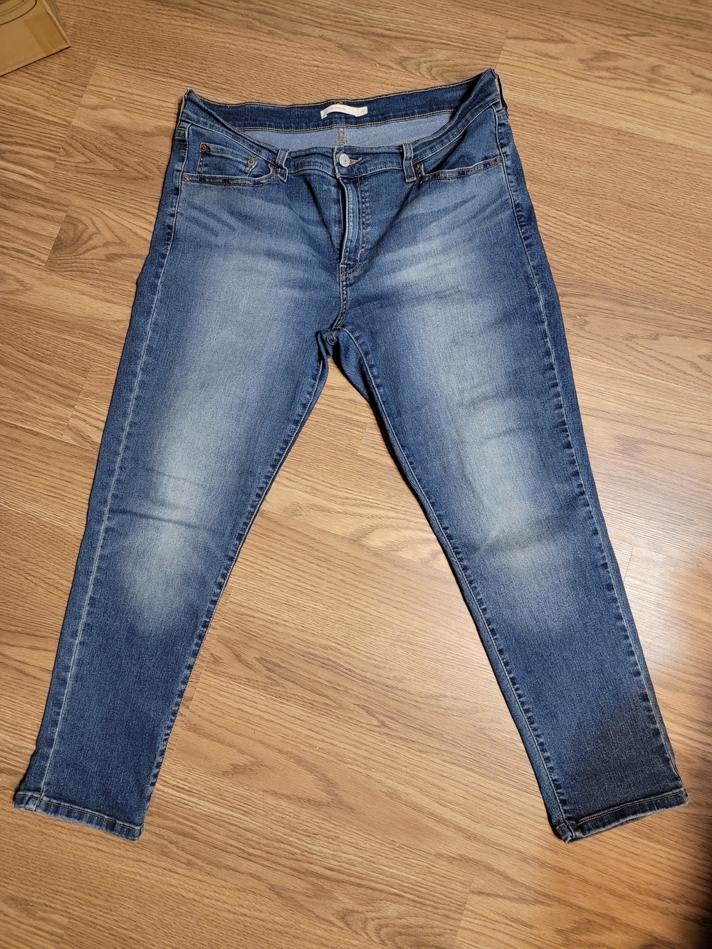 Levi's Mid-Rise Boyfriend Jeans